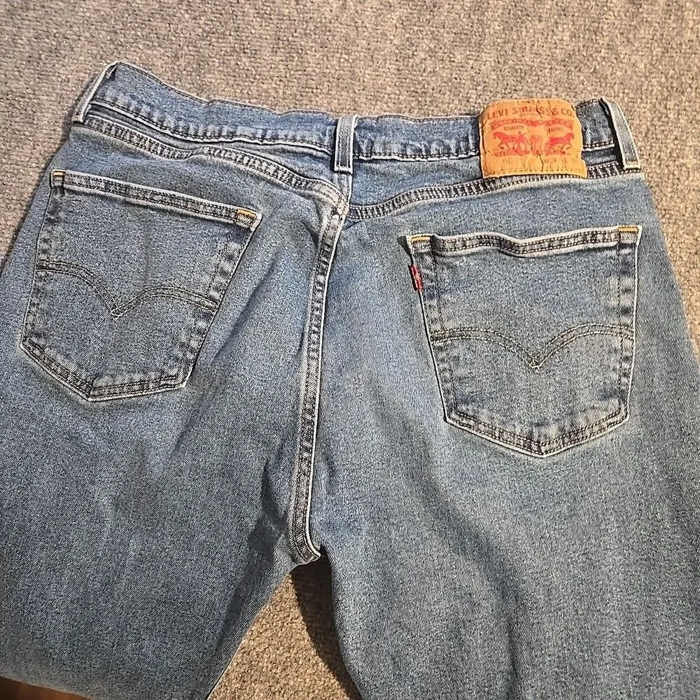 Levis Jeans Mens 34x29 (Fits 32x28) Blue 505 Straight Fit Medium Wash Cotton